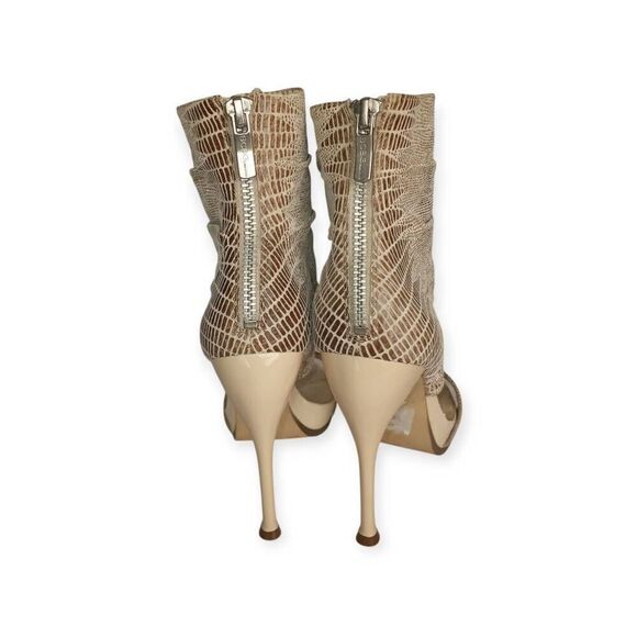 BCBGENERATIONS ANIMAL-PRINT CREAM HEALS SZ.7 GUC - Picture 4 of 11